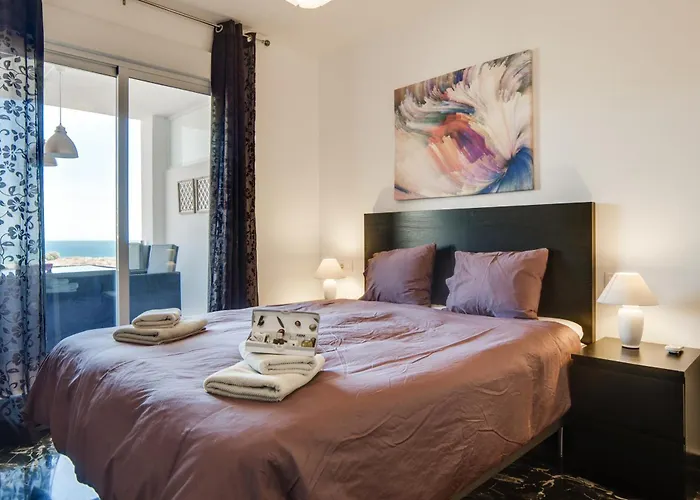 Carvajal Luxury - Free Parking شقة